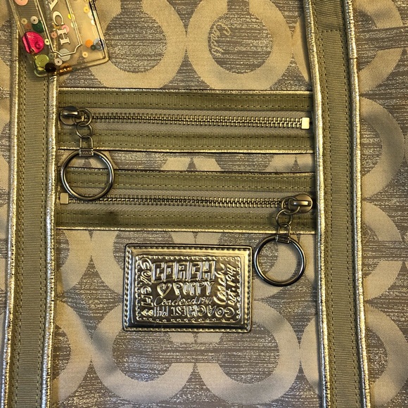 SOLD Coach Bag - Picture 2 of 6